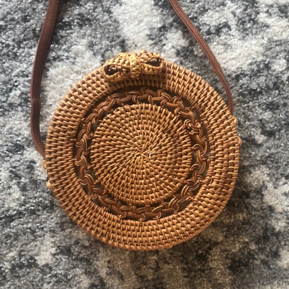 Lulus Handbags - Tan Round Rattan Bag
